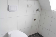 150921-Wohnung-Bad-Toilette_small-1