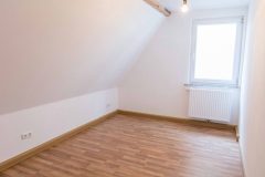 150921-Wohnung-Schlafzimmer-klein-1_small-scaled